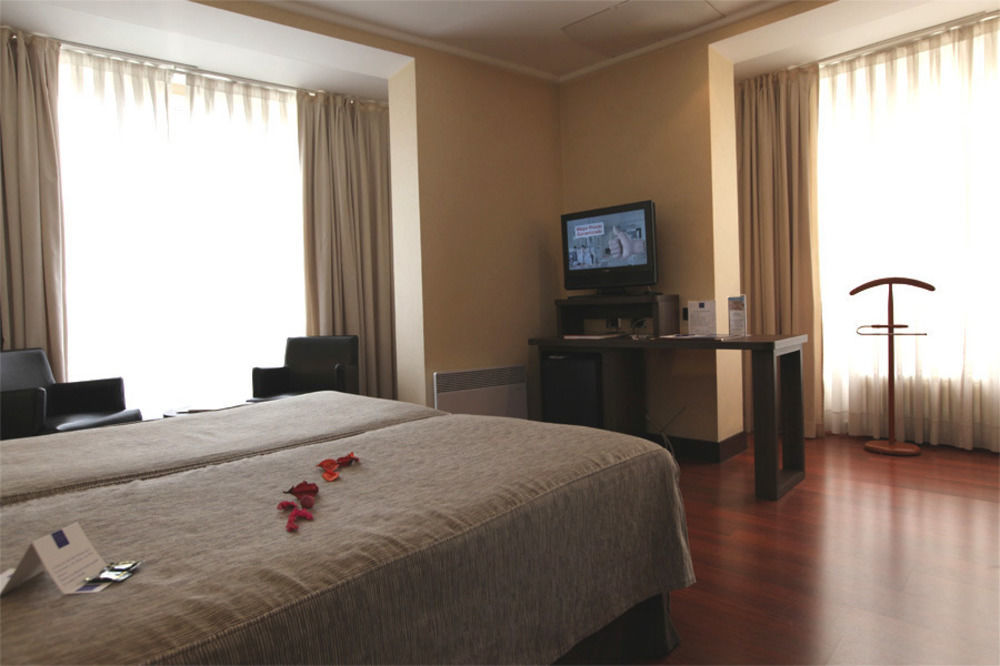 Hotel Yoldi Παμπλόνα Εξωτερικό φωτογραφία