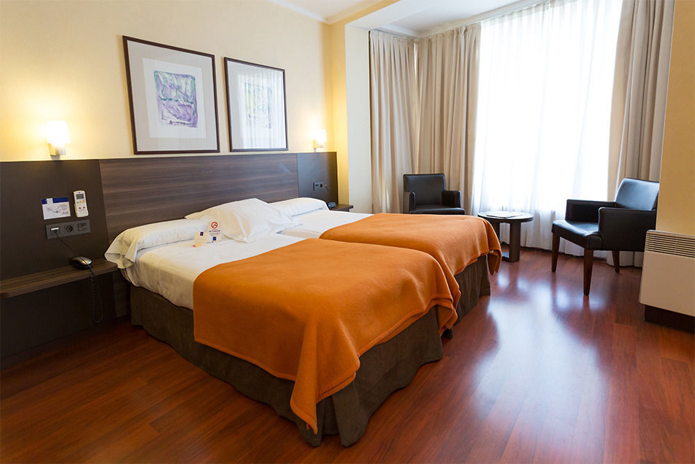 Hotel Yoldi Παμπλόνα Εξωτερικό φωτογραφία