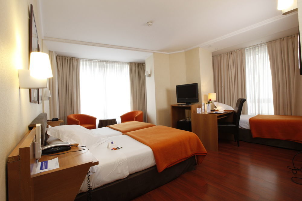 Hotel Yoldi Παμπλόνα Εξωτερικό φωτογραφία